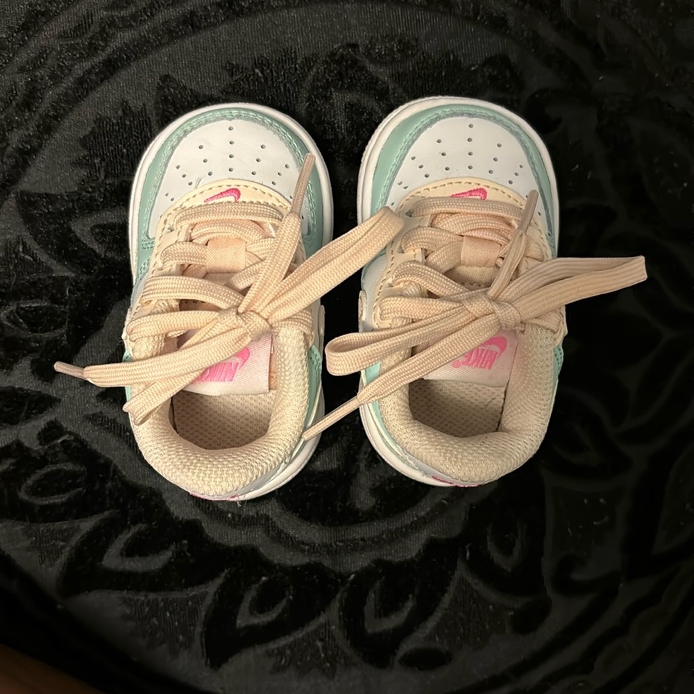 Baby air forces ones